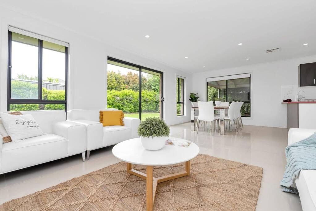 Entire In Holiday home